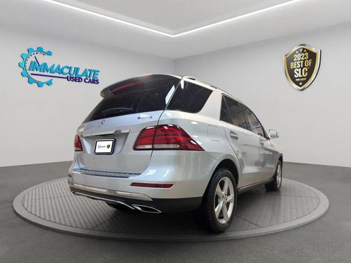 2016 Mercedes-Benz GLE-Class GLE 300d 4MATIC