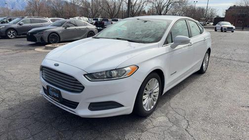 2016 Ford Fusion Hybrid SE