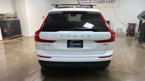 2018 Volvo XC60 T5 Momentum