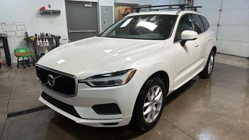 2018 Volvo XC60 T5 Momentum