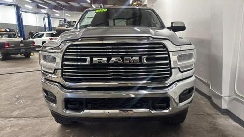 2020 RAM 2500 Laramie Crew Cab 4X4 6'4' Box