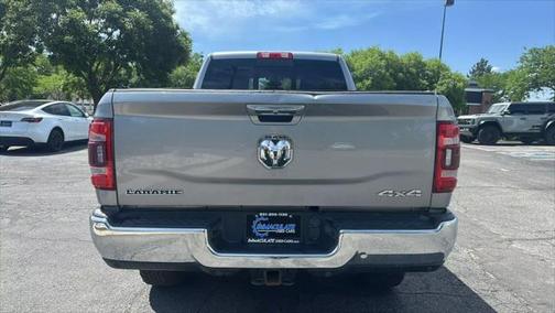 2020 RAM 2500 Laramie Crew Cab 4X4 6'4' Box