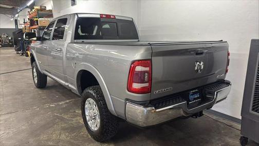 2020 RAM 2500 Laramie Crew Cab 4X4 6'4' Box