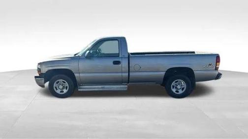 2001 Chevrolet Silverado 1500 Base