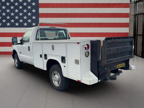 2013 Ford F-350 XL