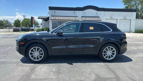 2024 Porsche Cayenne Sport Utility 4D