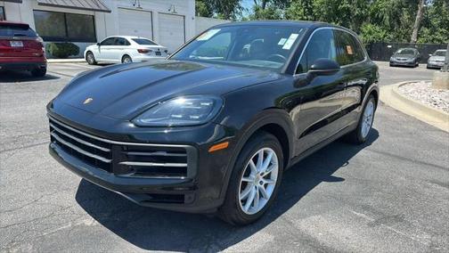 2024 Porsche Cayenne Sport Utility 4D