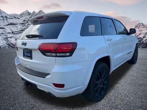 2019 Jeep Grand Cherokee Altitude