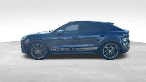 2024 Porsche Cayenne Turbo GT