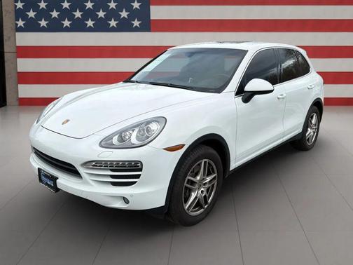 2014 Porsche Cayenne Platinum Edition