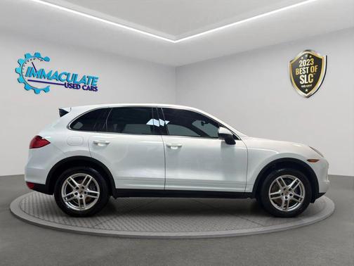 2014 Porsche Cayenne Platinum Edition