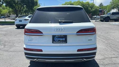 2022 Audi Q7 55 Premium Plus