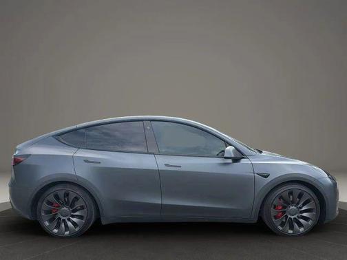 Gray 2021 Tesla Model Y Performance Dual Motor All-Wheel Drive
