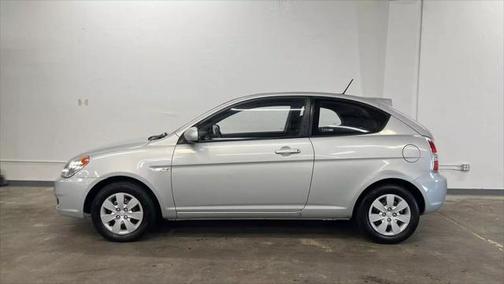 2011 Hyundai Accent GS