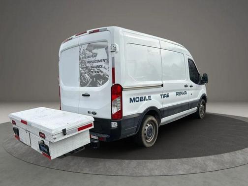 2017 Ford Transit-250 Base