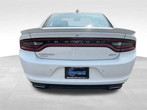 2017 Dodge Charger SXT