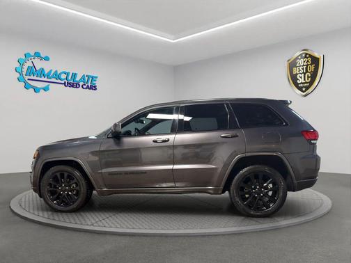 2017 Jeep Grand Cherokee Altitude