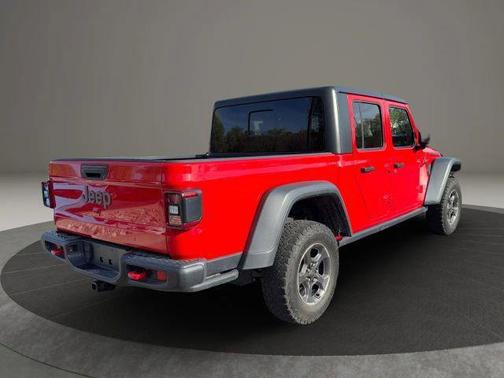 Firecracker Red Clearcoat 2020 Jeep Gladiator Rubicon
