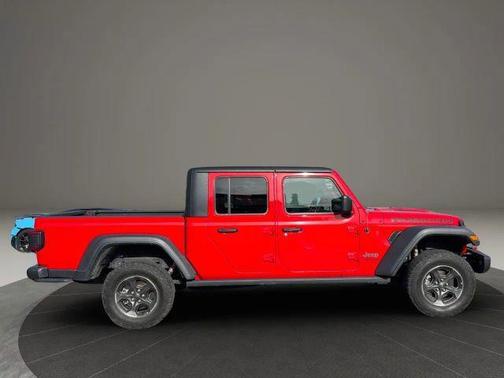 Firecracker Red Clearcoat 2020 Jeep Gladiator Rubicon
