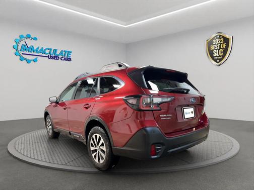 2022 Subaru Outback Premium