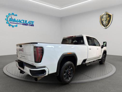 2025 GMC Sierra 3500 AT4