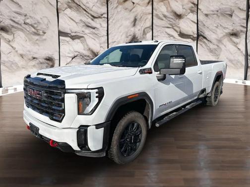 2025 GMC Sierra 3500 AT4