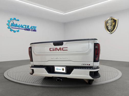 2025 GMC Sierra 3500 AT4