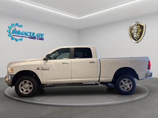 2017 RAM 2500 Big Horn Crew Cab 4x4 6'4' Box