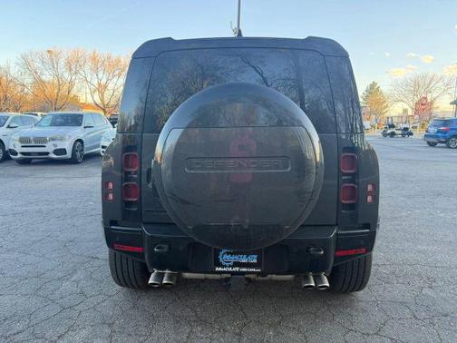 Carpathian Grey Premium Metallic 2025 Land Rover Defender 110 P500 X-Dynamic SE