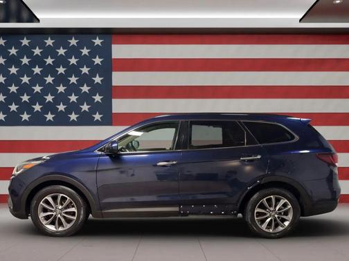 2017 Hyundai SANTA FE SE