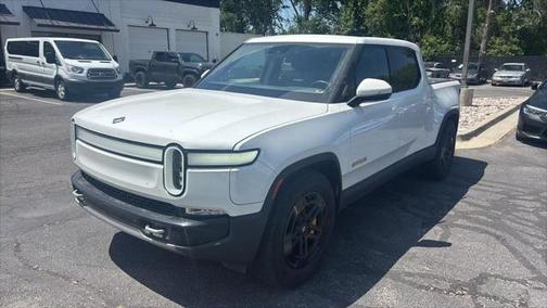 2022 Rivian R1T Adventure