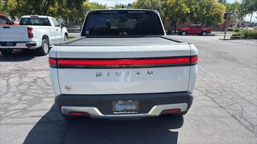 2022 Rivian R1T Adventure
