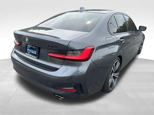 2021 BMW 330 xDrive