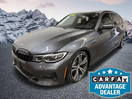 2021 BMW 330 xDrive