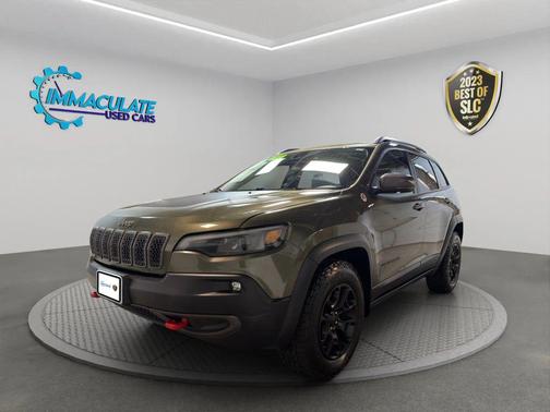 2019 Jeep Cherokee Trailhawk