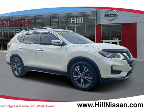 White 2020 Nissan Rogue SV