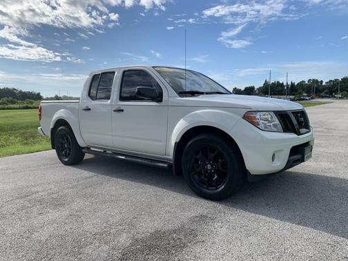 2021 Nissan Frontier SV