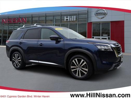 2025 Nissan Pathfinder Platinum