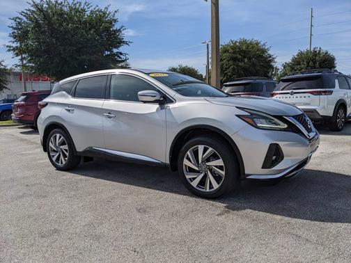 Brilliant Silver Metallic 2021 Nissan Murano SL
