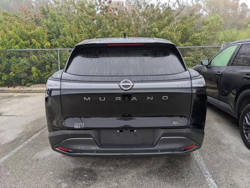 2025 Nissan Murano SL