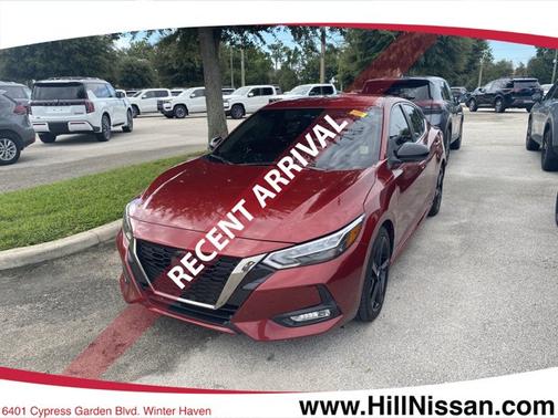 Scarlet Ember 2022 Nissan Sentra SR