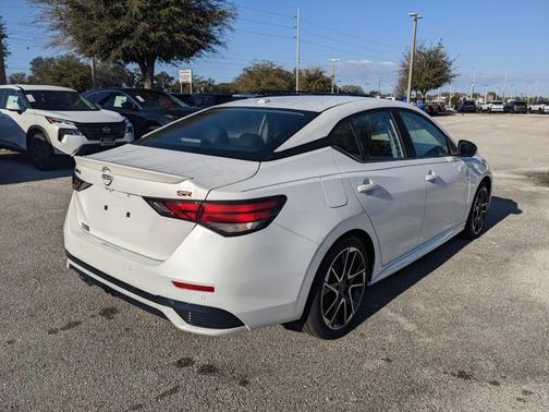 2024 Nissan Sentra SR
