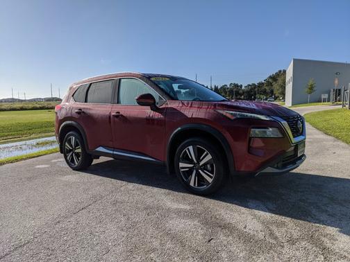 2022 Nissan Rogue SL