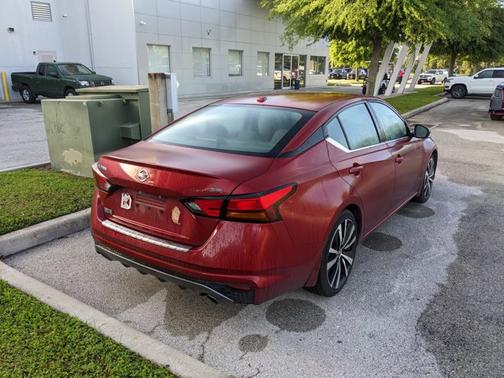 Sunset Drift Chromaflair 2019 Nissan Altima 2.5 SR