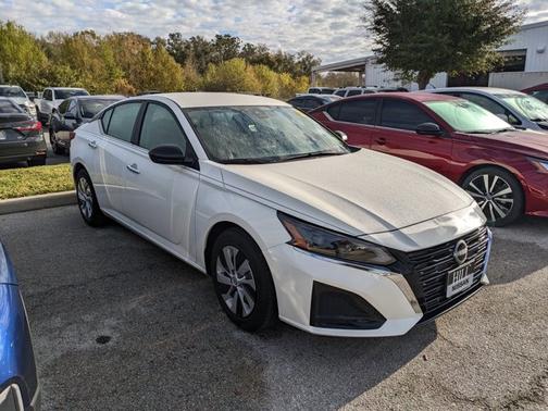 2025 Nissan Altima S