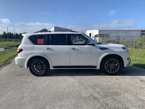 2024 Nissan Armada Platinum