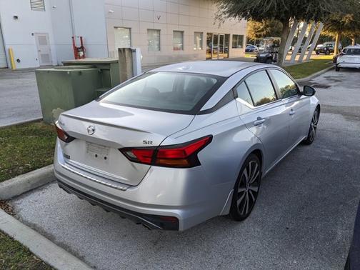 2019 Nissan Altima 2.5 SR