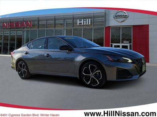 2023 Nissan Altima 2.5 SR