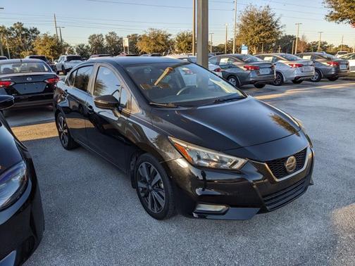 2020 Nissan Versa 1.6 SR