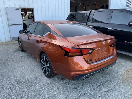2021 Nissan Altima 2.5 SR